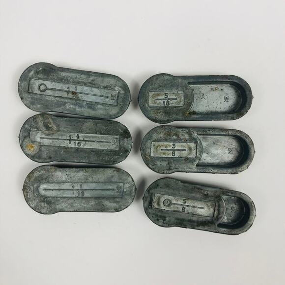 VTG SINGER 1960's Buttonholer Sewing Machine Attachment 6 Templates & Case MCM - Picture 9 of 10